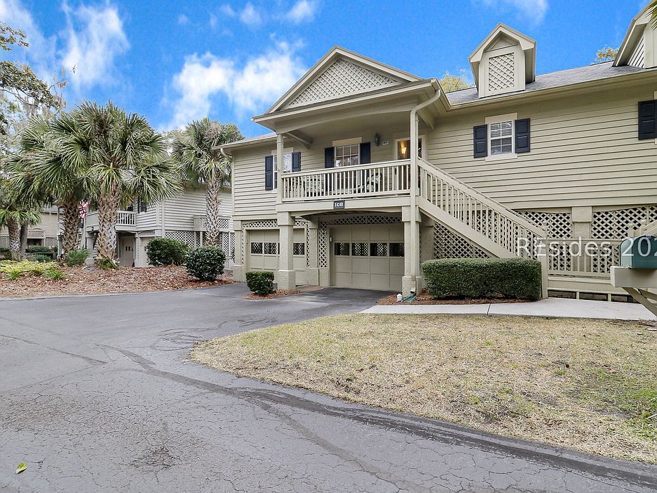 1st image of 30 Valencia Rd APT 10B