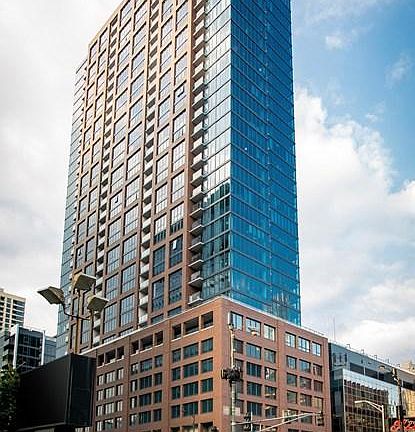 3rd image of 900 N Franklin St #1413