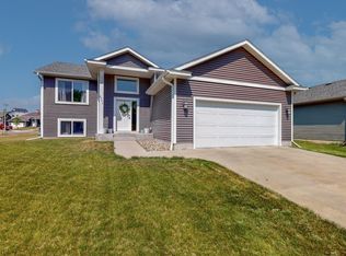 6771 Gaillardia Dr NW, Rochester, MN 55901