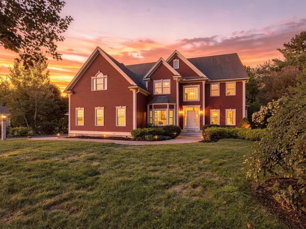 231 Gulf St, Shrewsbury, MA 01545