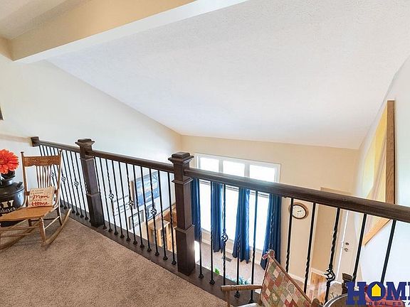 5th image of 6609 Shenandoah Ct