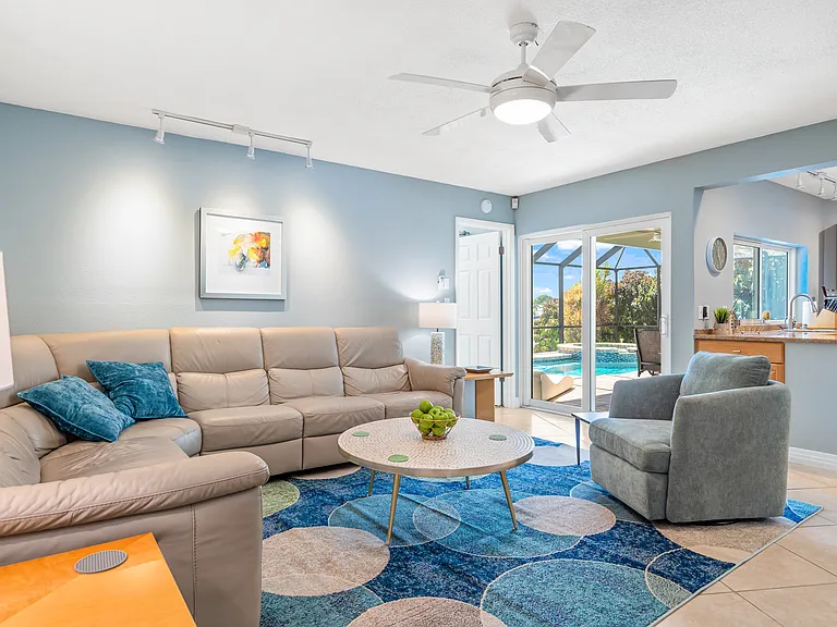 2316 S Shore Dr SE — Photo 16