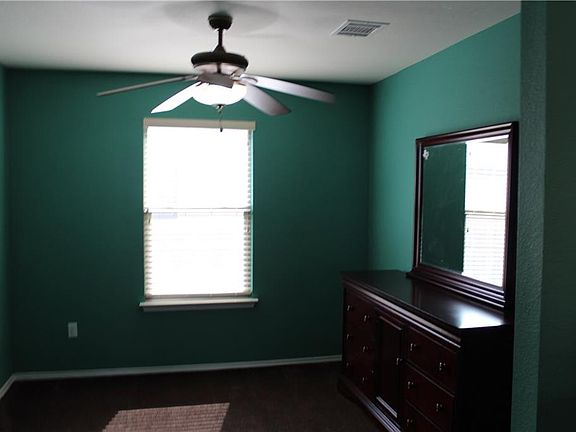5th image of 311 Gina Dr