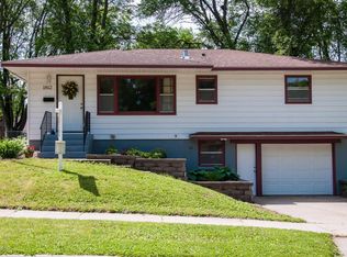 1812 17th St NW, Rochester, MN 55901