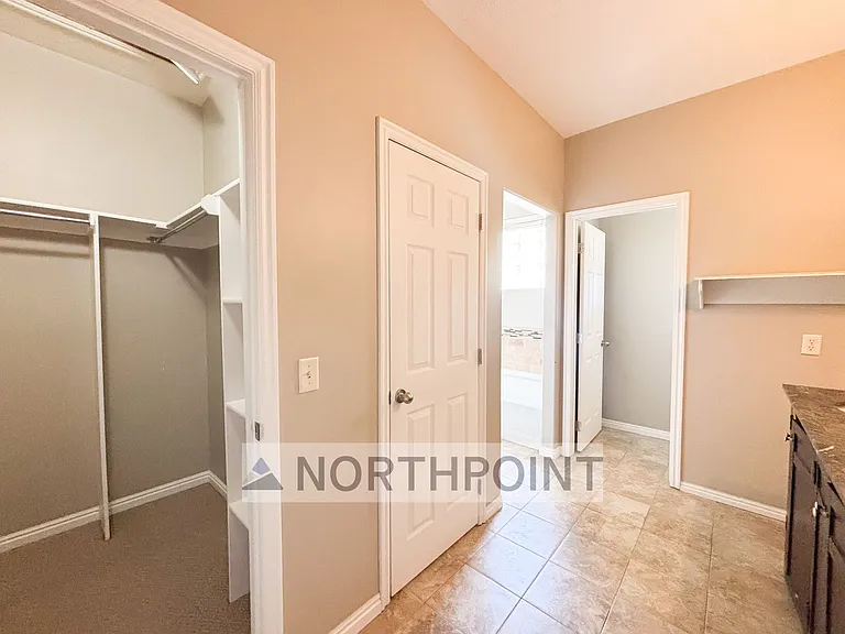 11006 S Maple Farms Ln — Photo 10