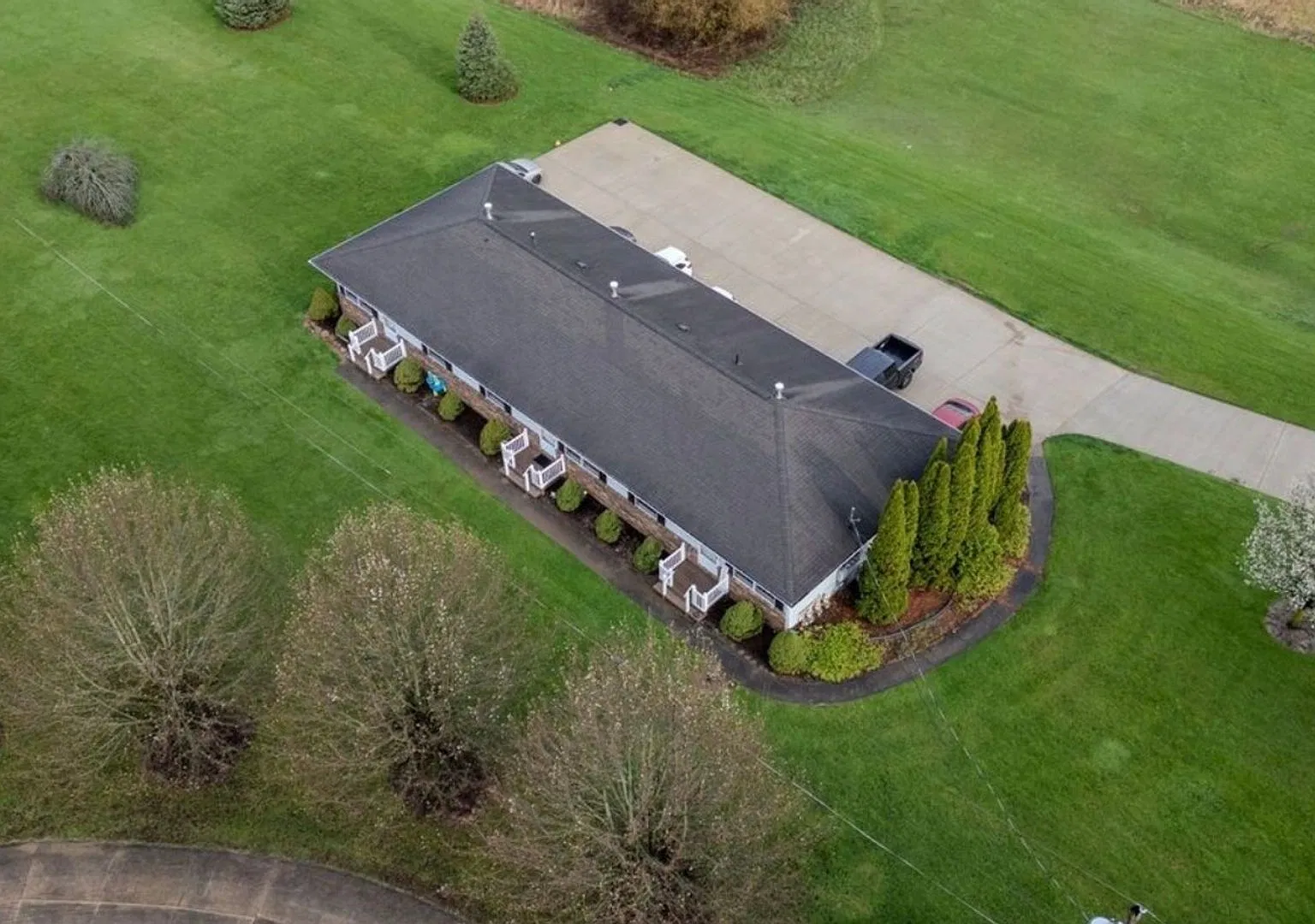 3198 Dewalt Dr — Photo 3