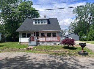2814 E Main St, Urbana, IL