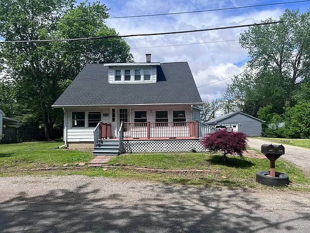 2814 E Main St photo 1