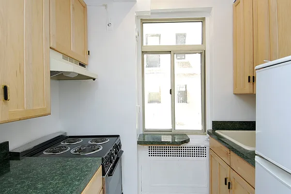 Sold by Corcoran | media 15