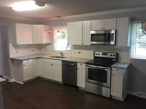 2nd image of 603 W Horah St