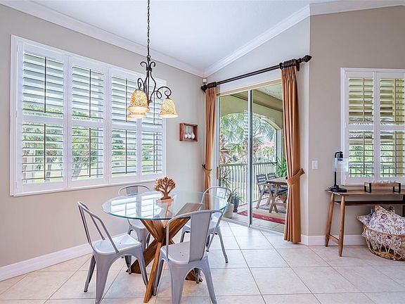 5th image of 9453 NE DISCOVERY TERRACE #201C