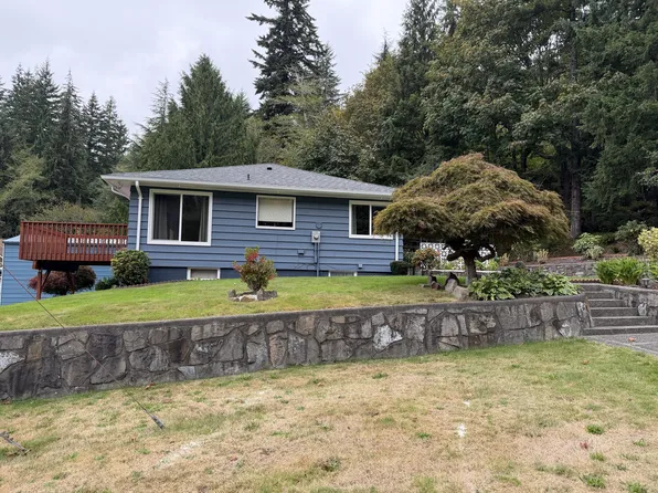 1300 Crescent St, Raymond, WA 98577