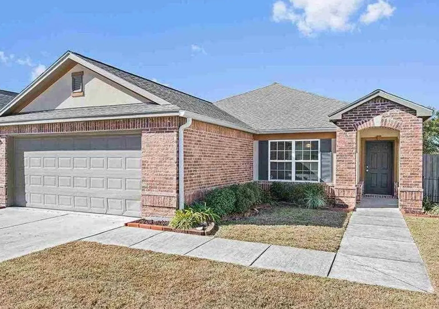 Luxurious 3 bedroom 2 bath home in the Heart of Baton Rouge! — Photo 1