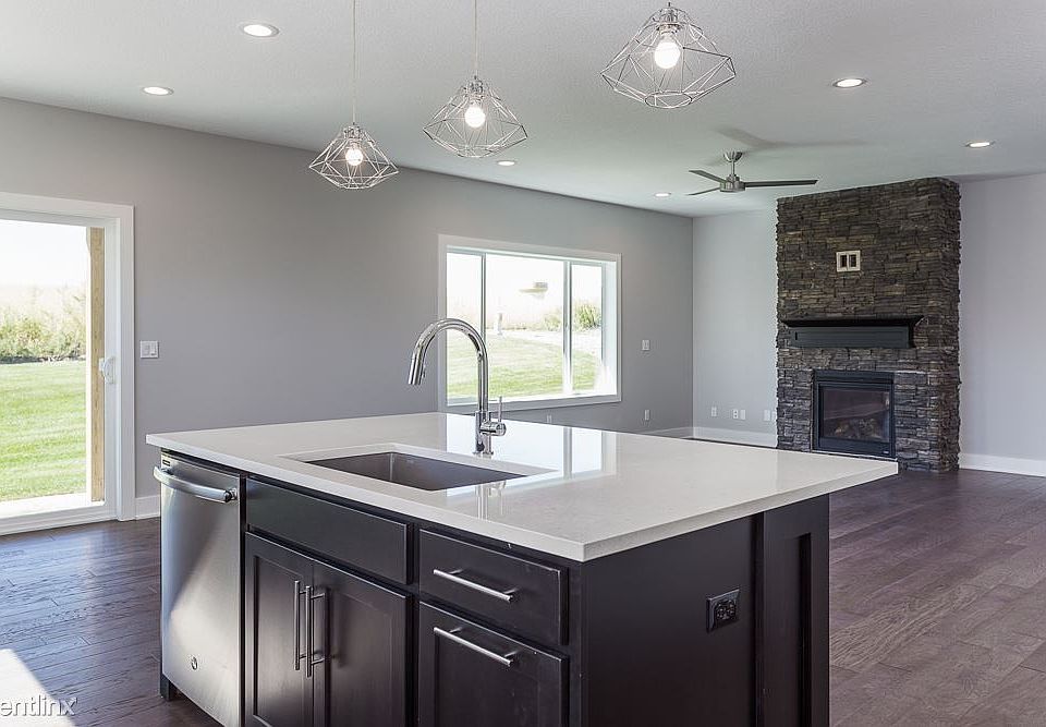 16318 Springbrook Tr-10