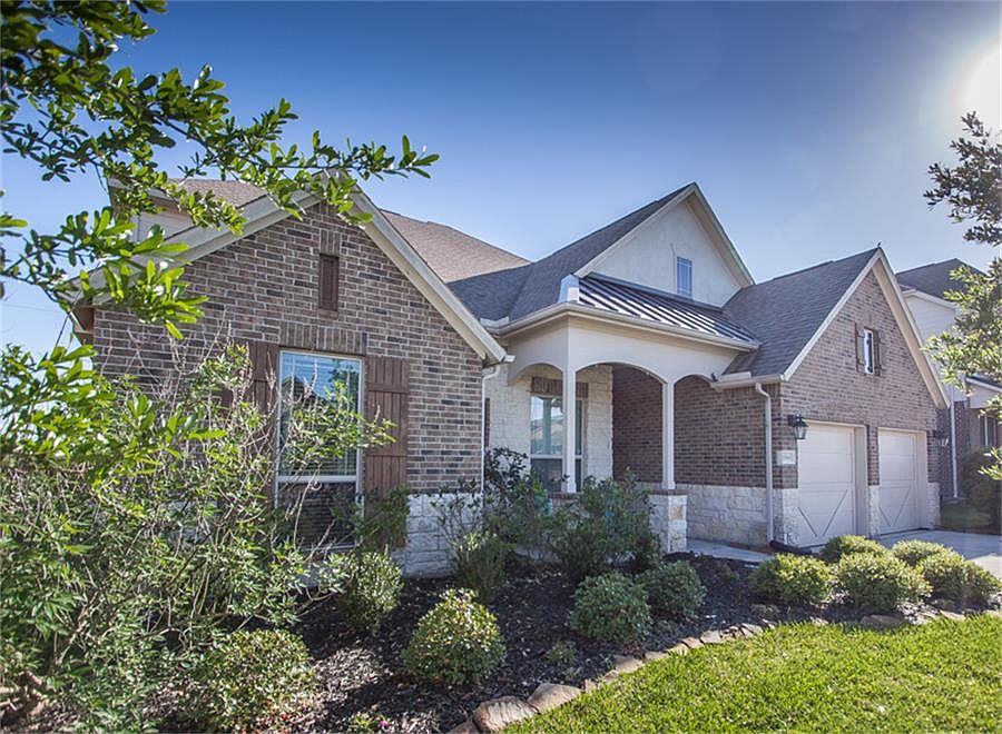 1st image of 15843 Pine Country Blvd