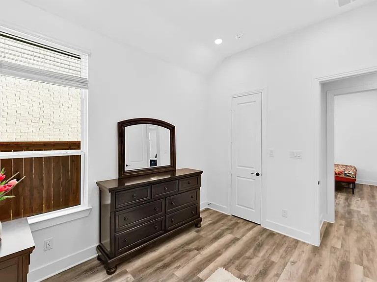 6720 Stags Run — Photo 12