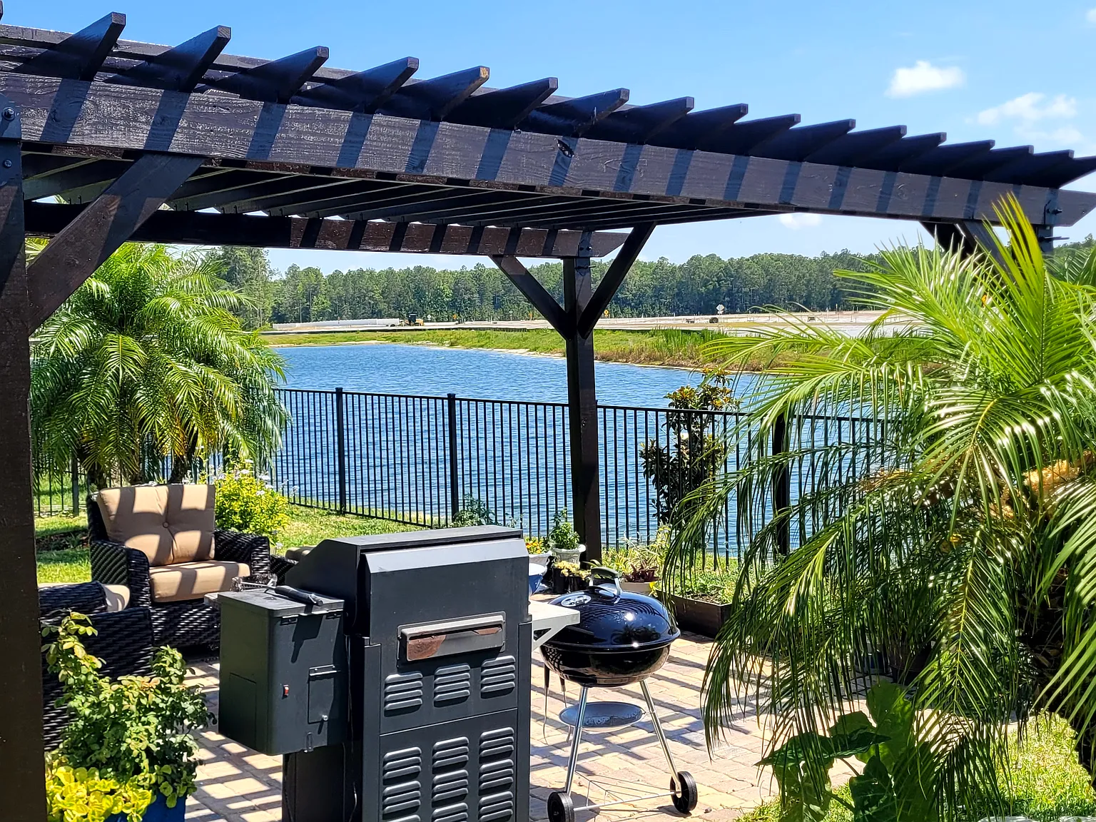 3 bed, 2124 sqft, $3,000 — Photo 3