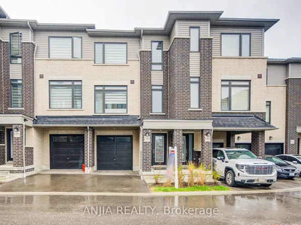 53 Emmas Way, Whitby, ON L1R 0S7