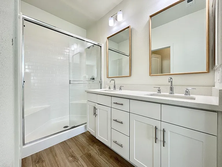 9319 E Heaney Cir — Photo 24