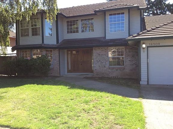 2nd image of 16509 SE Fisher Dr