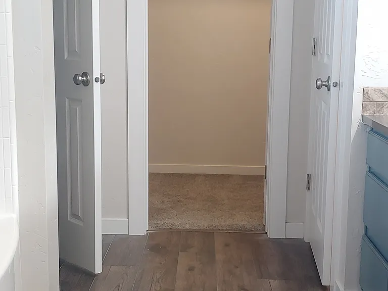 1875 W Deserthawk Dr — Photo 12