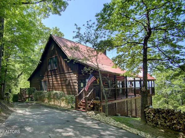 1906 Wild Iris Way, Sevierville, TN 37862