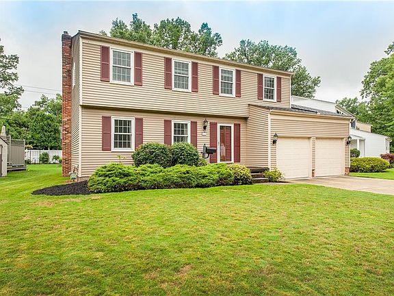 2nd image of 1108 Hillrock Dr