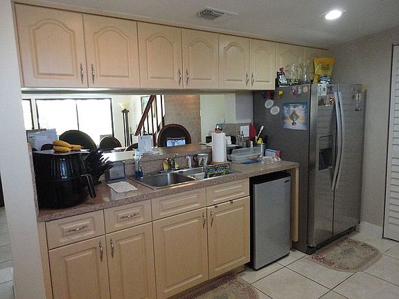 5th image of 10003 NW 9th Street Cir #17