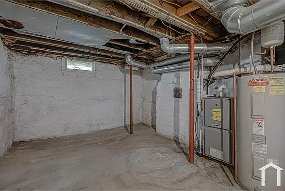 1915 Woodlawn Ave — Photo 21