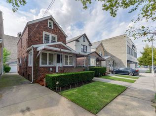 8737 69th Ave, Forest Hills, NY 11375