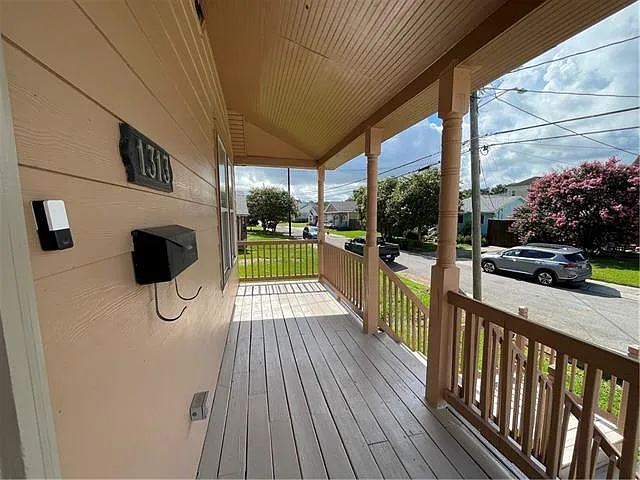 1313 Aviators St — Photo 2