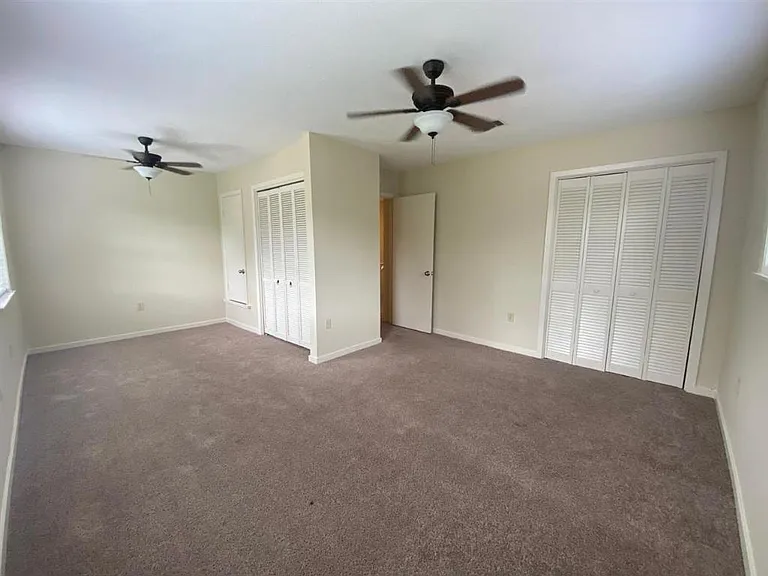 302 Lindale St #B — Photo 19
