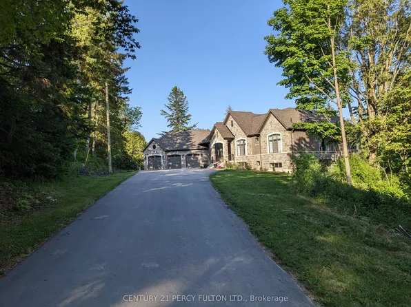 3905 Sideline 14, Pickering, ON L1Y 0B1