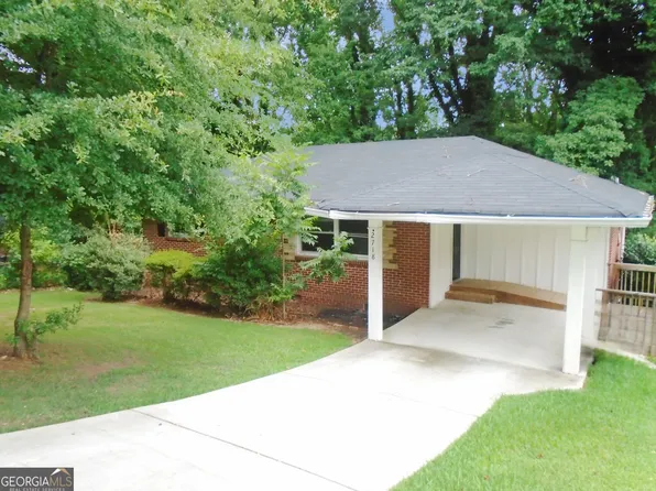 2718 Delowe Dr, East Point, GA 30344