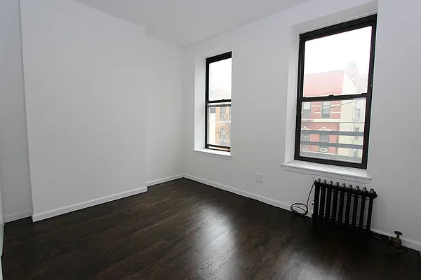 Rented by Dynamik Realty | media 19