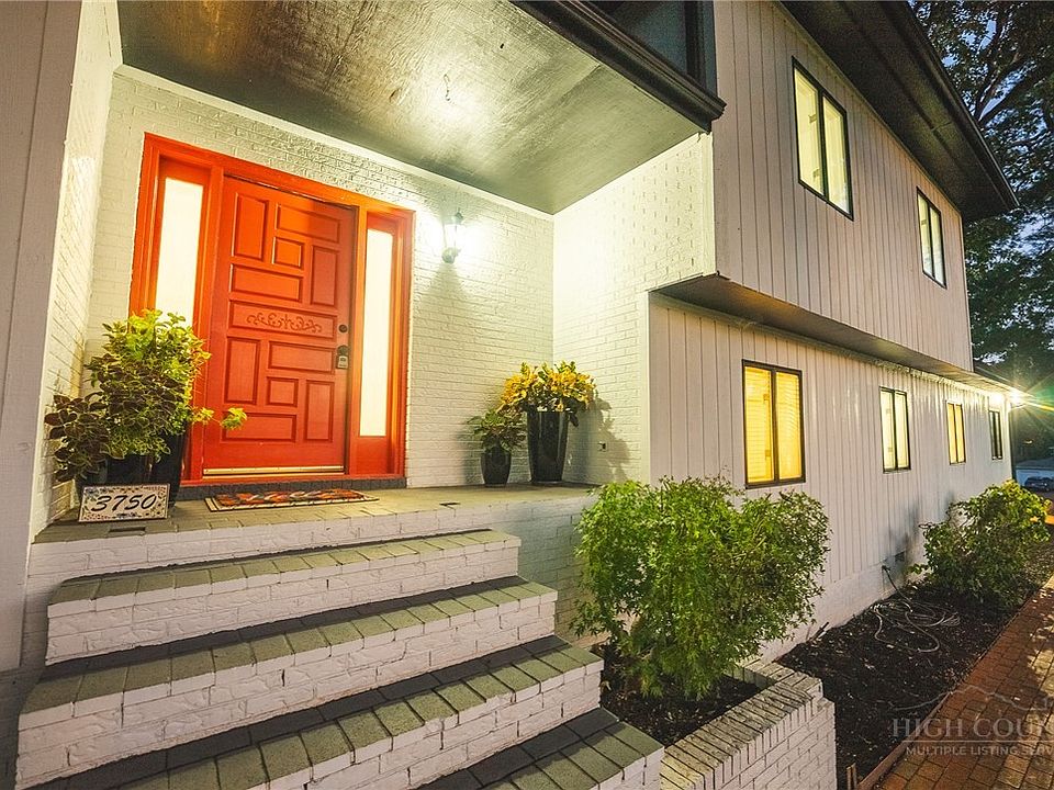1st image of 3750 NE 11th Street