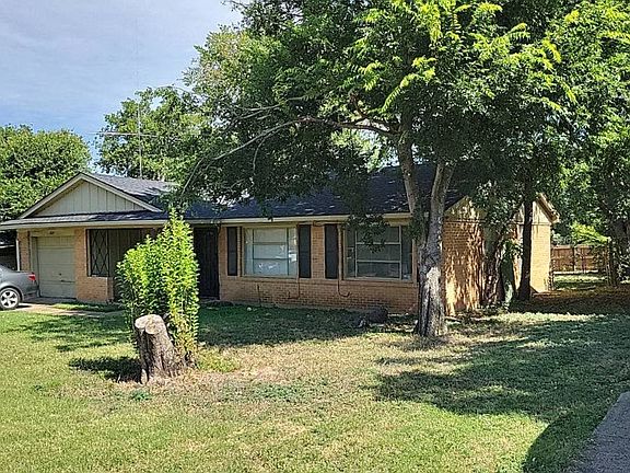 2nd image of 635 Midvale Dr