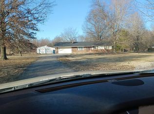 10874 Ferges Rd, Johnston City, IL 62951