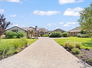 120 Plaza Escondido, Horseshoe Bay, TX 78657