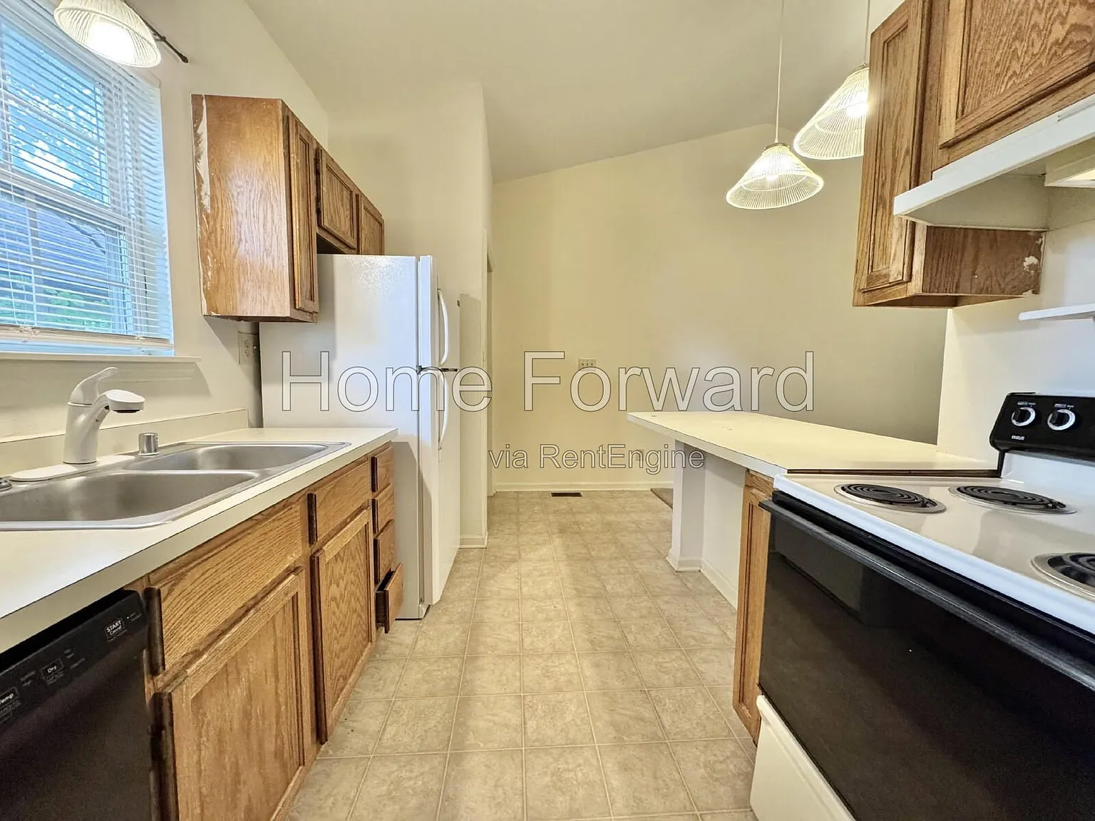 4 bed, 2.0 bath, 1500 sqft, $3,100 — Photo 4