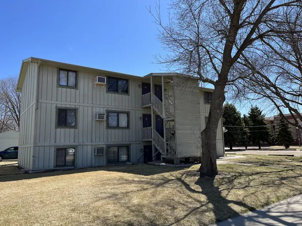 111 Center St, Vermillion, SD