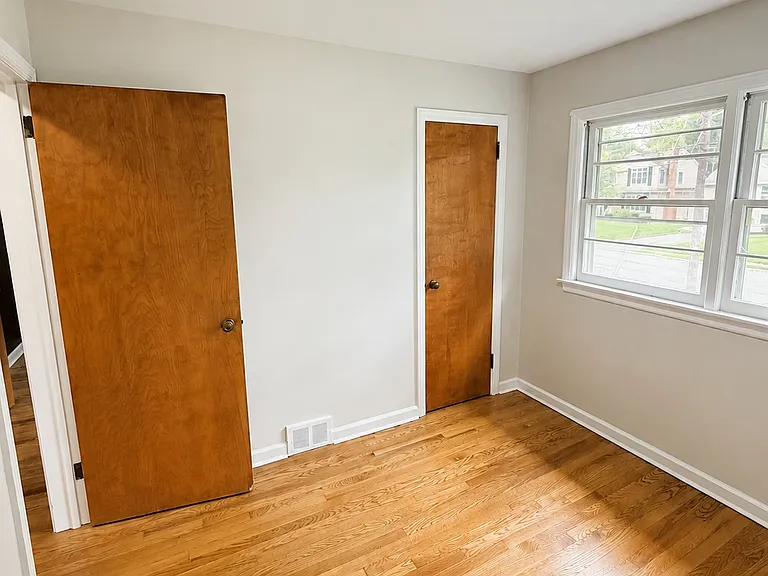 22 Springbrook Rd — Photo 25