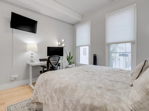 287 Webster Avenue image 15 of 21