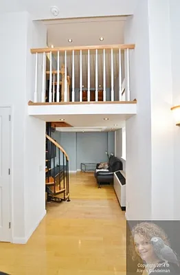 Rented by New York Residence | media 36