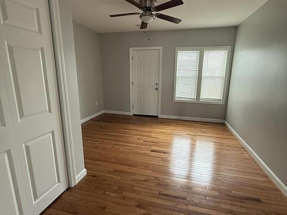 3rd image of 70 Plain St #72