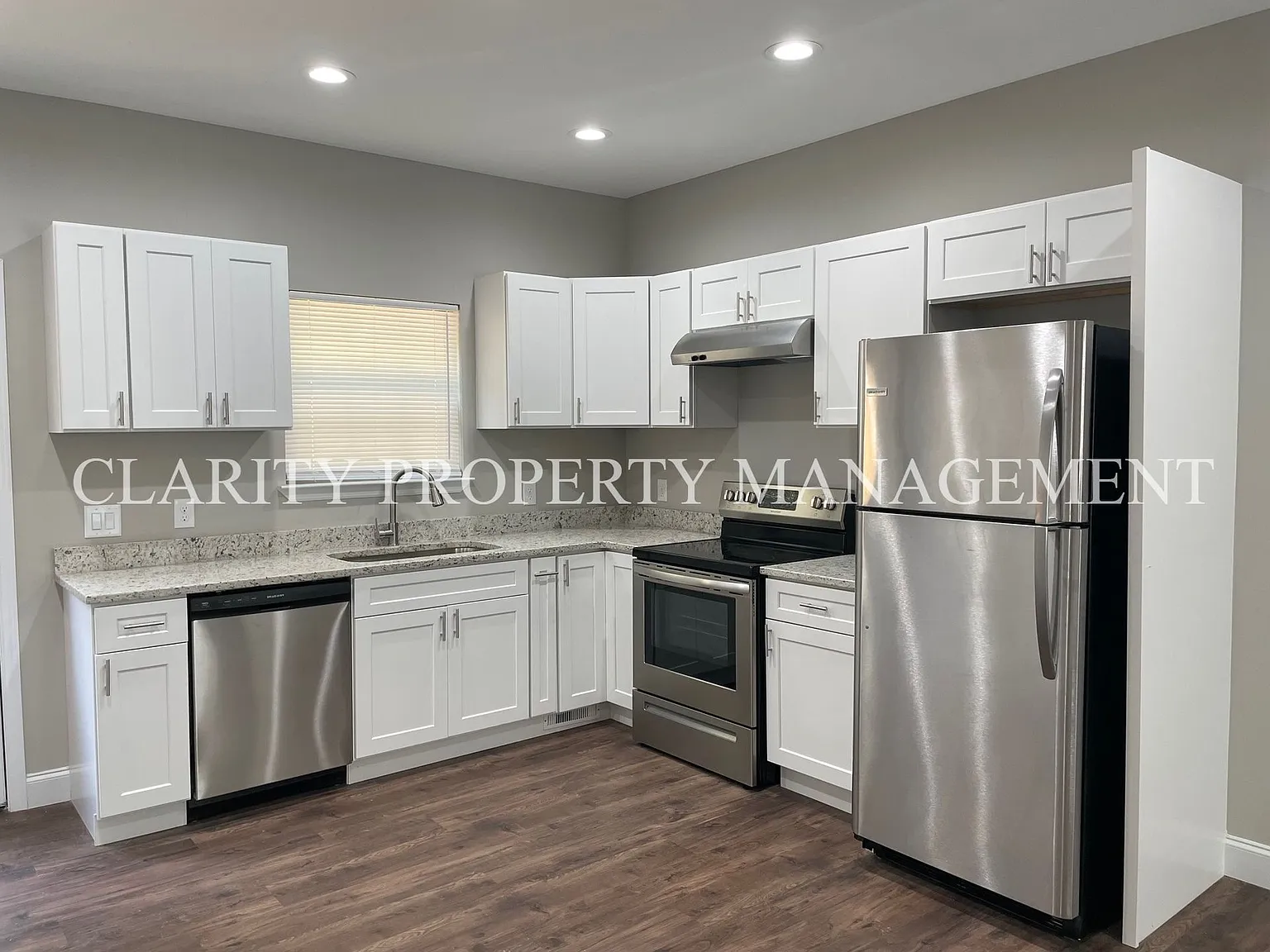 Two-bedroom Townhome! — Photo 4