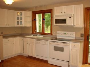 121 Main St, Northborough, MA 01532