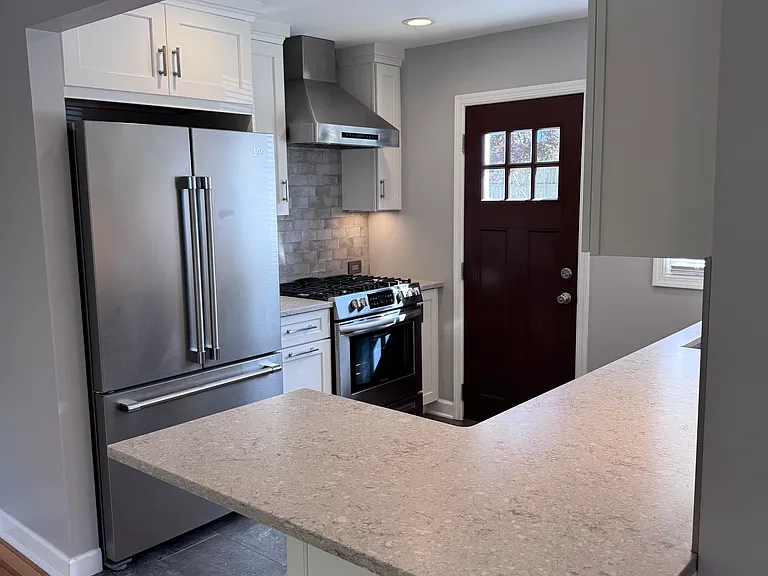 532 Wills Rd #A — Photo 6
