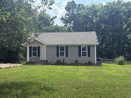 837 Princeton Cir Photo 1