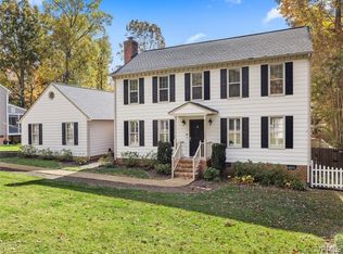 9157 Chatham Grove Ln, North Chesterfield, VA 23236